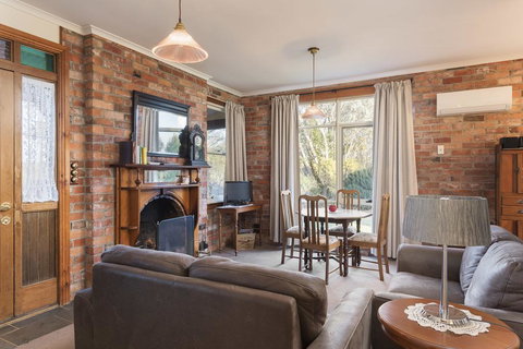 Killynaught Spa Cottages - Accommodation Mooloolaba 3