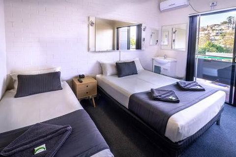 Kingsford Riverside Inn - Accommodation Mooloolaba 3