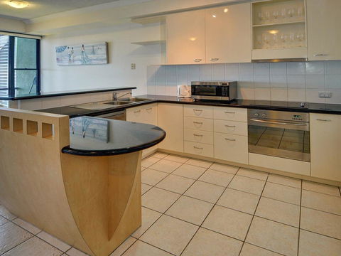 Kirribilli 13 - 2 BDRM Riverview Apartment - Accommodation Mooloolaba 3