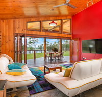 Lake Tinaroo Waterfrontage - Accommodation Mooloolaba