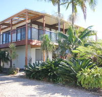 Lakehouse on Oxley - Accommodation Mooloolaba