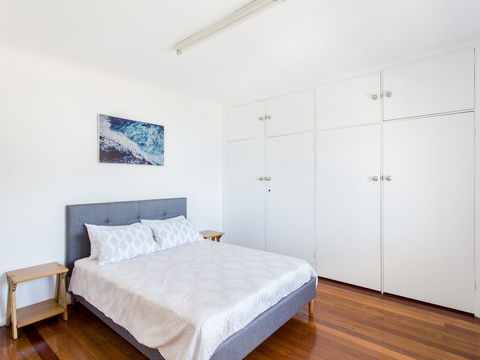 Lakeside Retreat - Accommodation Mooloolaba 2
