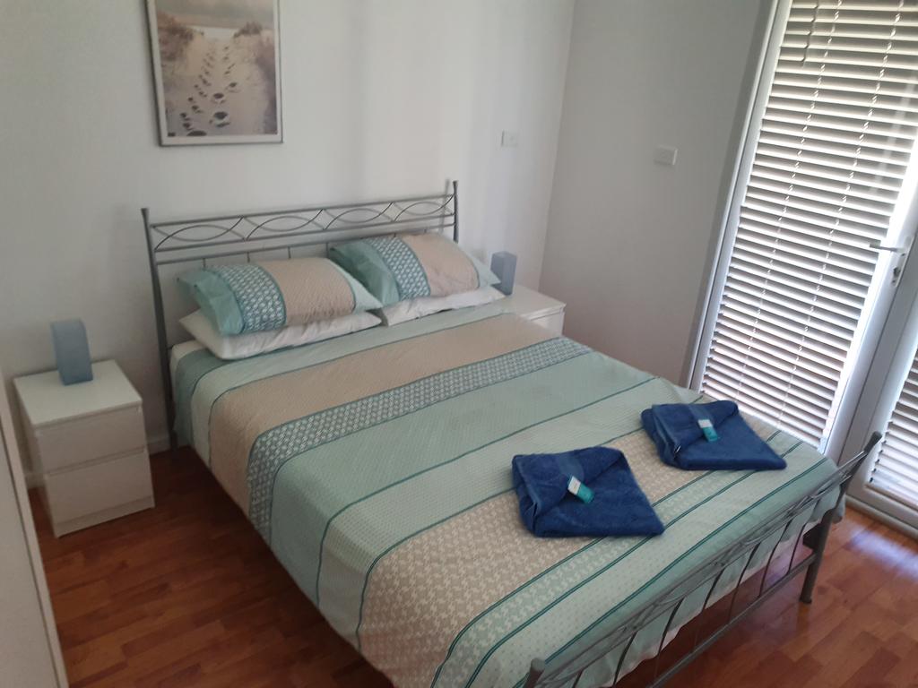 Wanerie WA Accommodation Mooloolaba