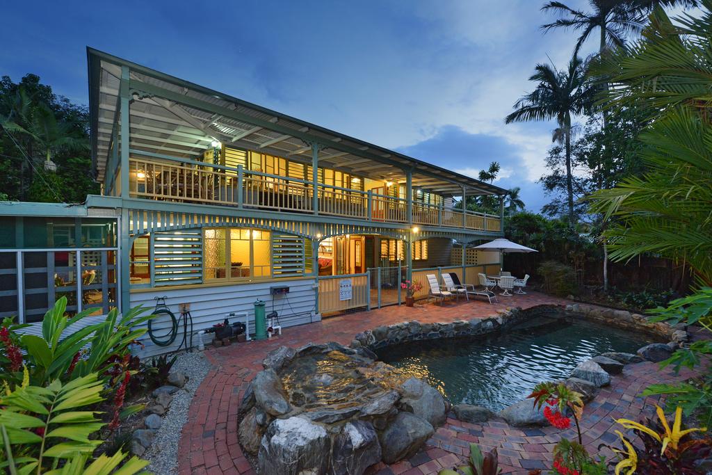 Stratford QLD Accommodation Mooloolaba