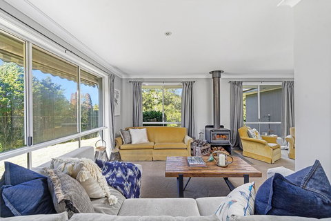 Lilyview Cottage - Robertson - Accommodation Mooloolaba 2