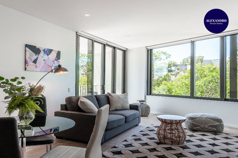LUXURY APARTMENT / / MOMENTS TO LANE COVE VILLAGE - Accommodation Mooloolaba 2