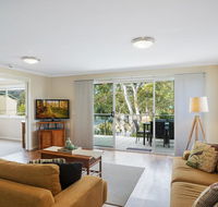 Luxury Boardwalk Apartment - Unit 7 - Accommodation Mooloolaba