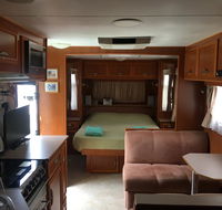 luxury caravan - Accommodation Mooloolaba