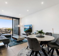 Luxury Living with Panoramic Views - Accommodation Mooloolaba