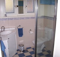 MacDonnell House Naracoorte - Accommodation Mooloolaba