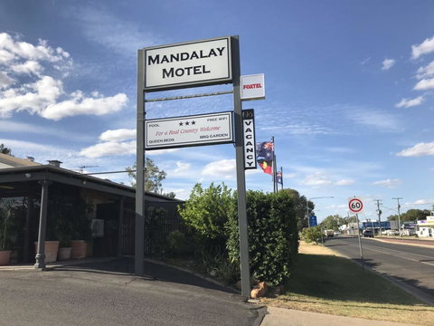 Mandalay Motel - Accommodation Mooloolaba 0