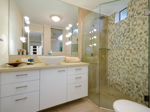 Mariner Cove 1 - 2 BDRM Apt On Parkyn Pde - Accommodation Mooloolaba 1