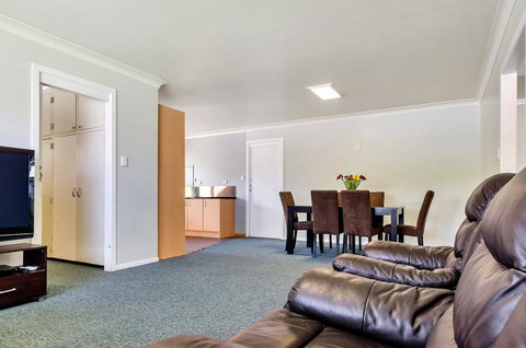 MAS Country Jackie Howe Motel - Accommodation Mooloolaba 2