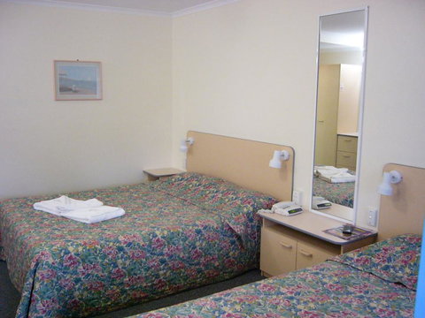 Mid Coast Motor Inn - Accommodation Mooloolaba 0