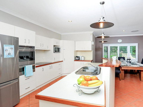 Misty Creek Of Robertson - Proximity And Privacy - Accommodation Mooloolaba 2