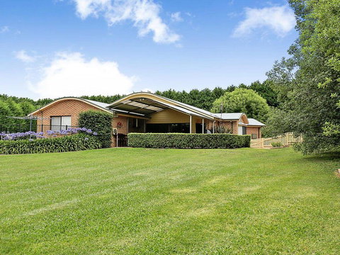Misty Creek Of Robertson - Proximity And Privacy - Accommodation Mooloolaba 0