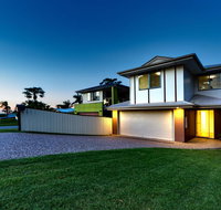 Modern Home away from Home - Accommodation Mooloolaba