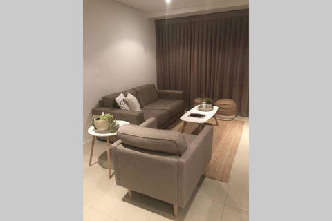 Mooloolaba Stylish & Comfortable Beachside Getaway - Privately Owned & Operated Independently From On-site Management - Accommodation Mooloolaba 3