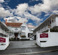 Motel Mayfair on Cavell - Accommodation Mooloolaba