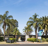 Motel Oasis - Accommodation Mooloolaba