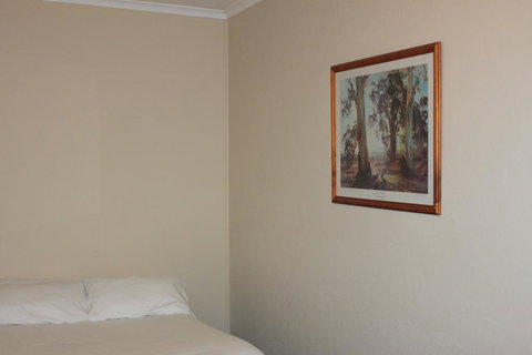 Mt Gambier International - Accommodation Mooloolaba 3