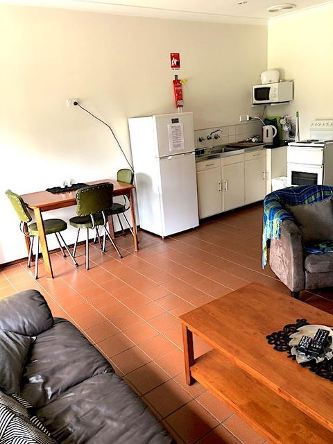 Augusta Escape Holiday Units - Accommodation Mooloolaba 16