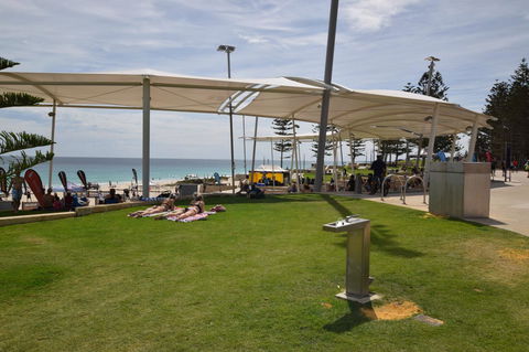 Scarborough Beach Front Resort - Shell Ten - Accommodation Mooloolaba 19