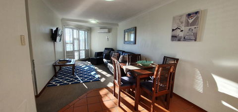 Scarborough Beach Front Resort - Shell Ten - Accommodation Mooloolaba 6