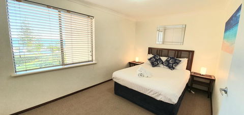 Scarborough Beach Front Resort - Shell Ten - Accommodation Mooloolaba 3