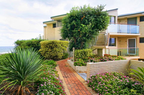 Scarborough Beach Front Resort - Shell Ten - Accommodation Mooloolaba 14