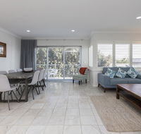 Cottesloe Beach House II - Accommodation Mooloolaba