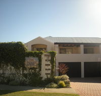 Dunes Scarborough Beach - Accommodation Mooloolaba