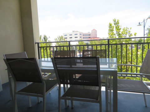 PTApartments - Accommodation Mooloolaba 14
