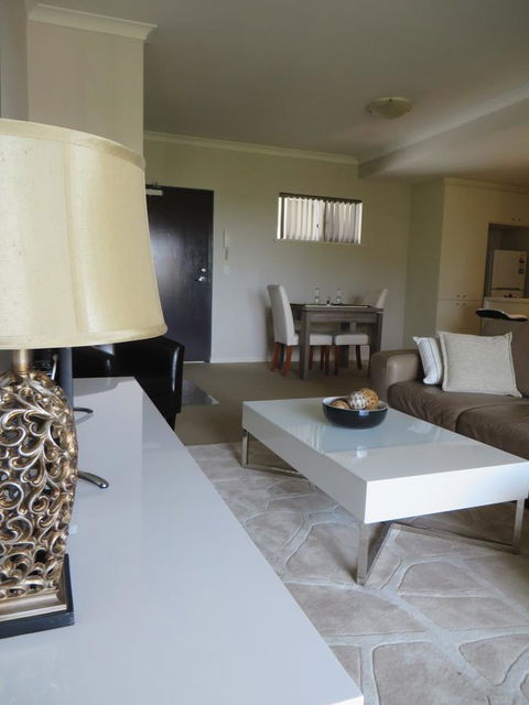 PTApartments - Accommodation Mooloolaba 13