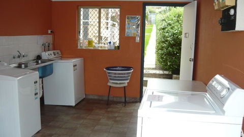 Albany Apartments - Accommodation Mooloolaba 15