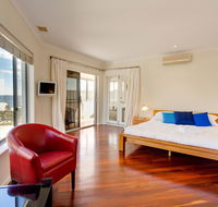 Cottesloe Contemporary Villa - Accommodation Mooloolaba