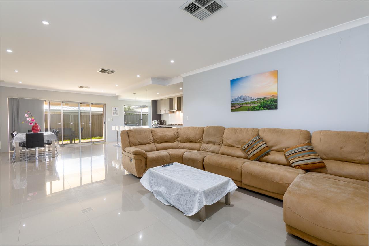 Mount Nasura WA Accommodation Mooloolaba