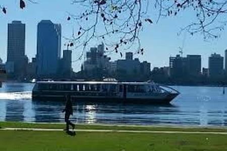 High Tor - Accommodation Mooloolaba 41