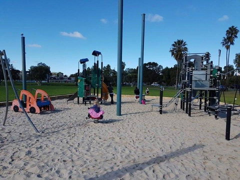 High Tor - Accommodation Mooloolaba 34