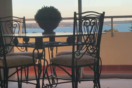 High Tor - Accommodation Mooloolaba 1