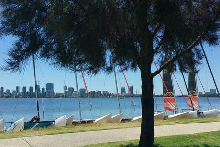 High Tor - Accommodation Mooloolaba 36