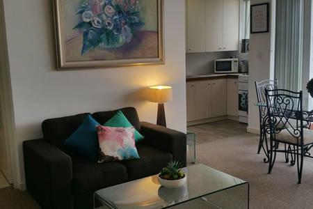 High Tor - Accommodation Mooloolaba 15