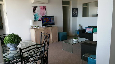 High Tor - Accommodation Mooloolaba 16