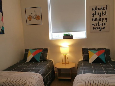 High Tor - Accommodation Mooloolaba 6