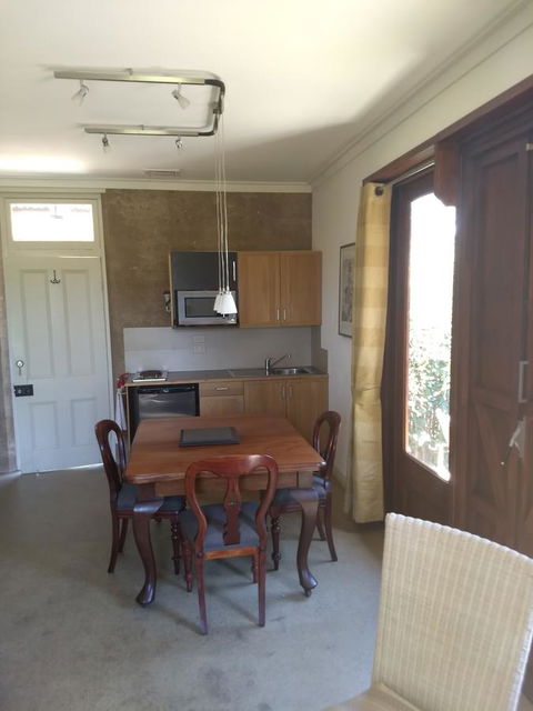 Hotham Ridge Estate - Accommodation Mooloolaba 12