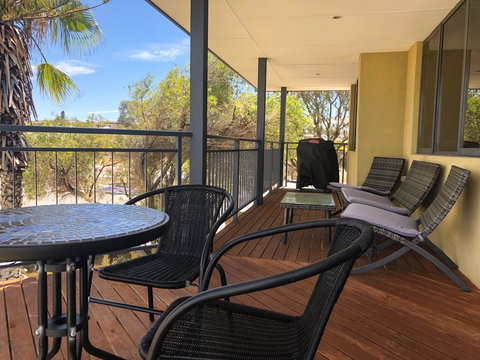 Mullaloo Beachfront Retreat - Accommodation Mooloolaba 11