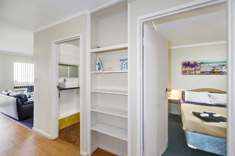 West Beach Lagoon 202 - Quiet & Ground Floor! - Accommodation Mooloolaba 10