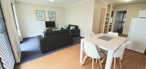 West Beach Lagoon 202 - Quiet & Ground Floor! - Accommodation Mooloolaba 7