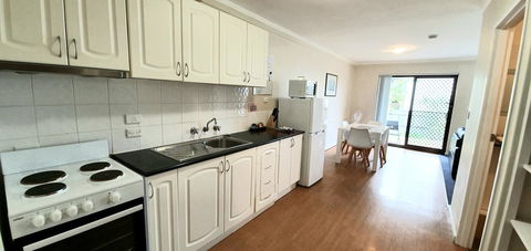 West Beach Lagoon 202 - Quiet & Ground Floor! - Accommodation Mooloolaba 6