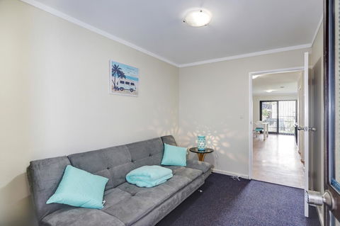 West Beach Lagoon 202 - Quiet & Ground Floor! - Accommodation Mooloolaba 4